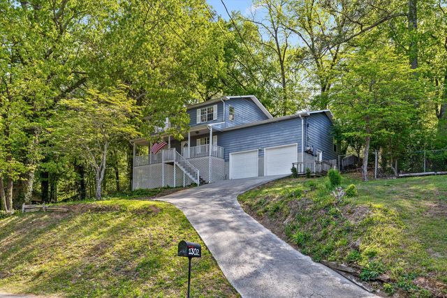 1302 Labrea Drive, Chattanooga, TN 37421