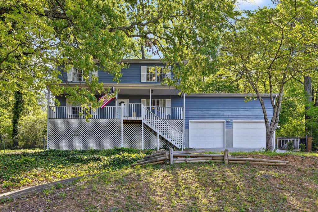 1302 Labrea Drive, Chattanooga, TN 37421