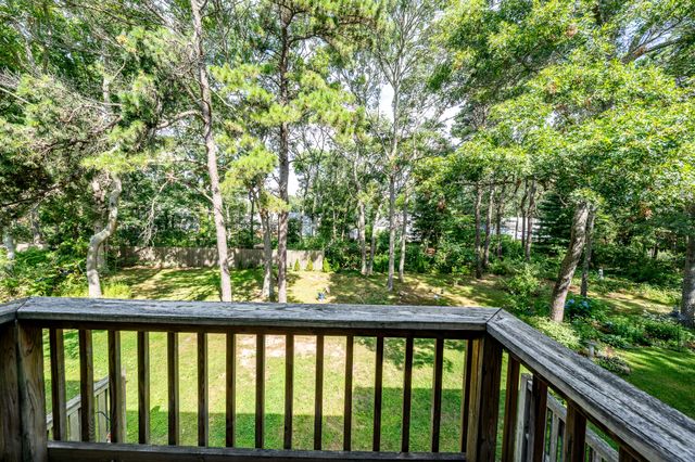 195 Falmouth Road 8D, Mashpee, MA 02649