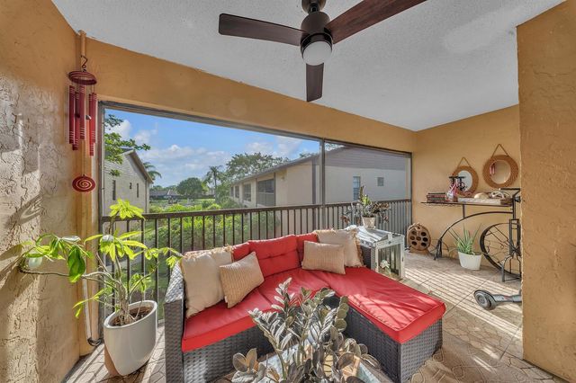 1023 Banks Road 201, Margate, FL 33063
