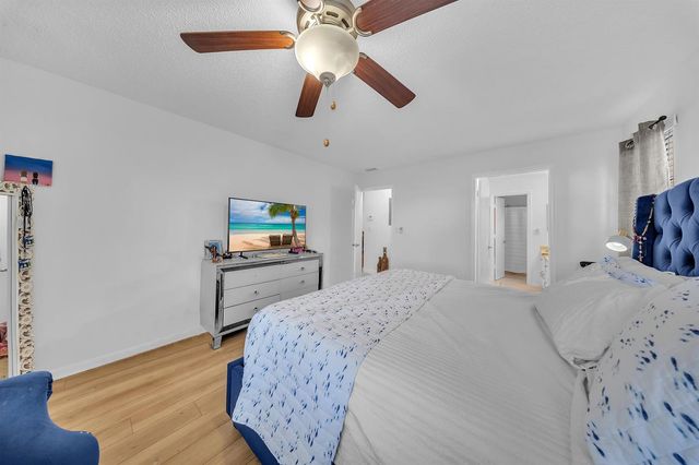 1023 Banks Road 201, Margate, FL 33063