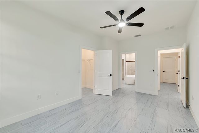1097 W Cary Drive, Citrus Springs, FL 34434