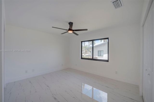 4305 SW 1ST AVE, Cape Coral, FL 33914