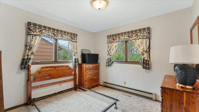 310 5th Street NE, Milaca, MN 56353