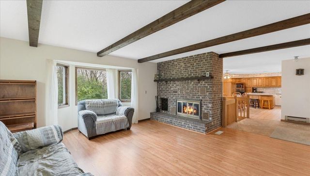 310 5th Street NE, Milaca, MN 56353