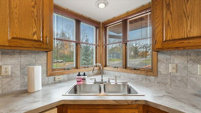 310 5th Street NE, Milaca, MN 56353