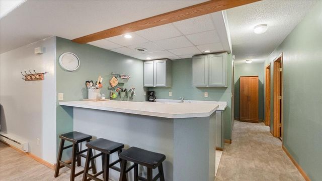 310 5th Street NE, Milaca, MN 56353