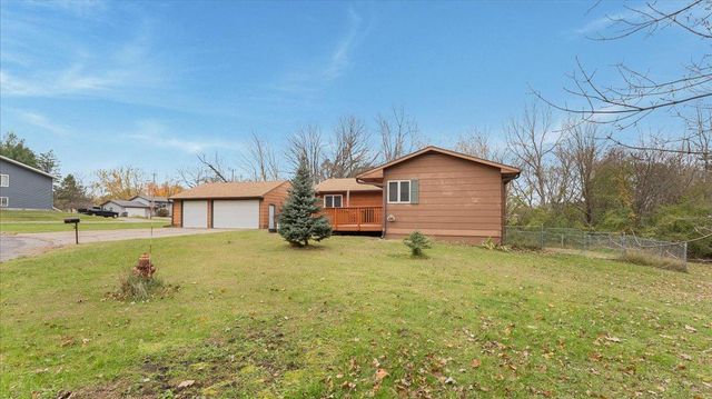 310 5th Street NE, Milaca, MN 56353
