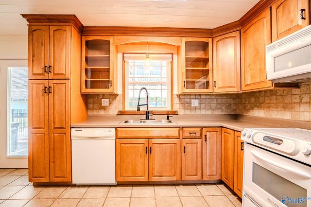 20510 Old Elkmont Road, Athens, AL 35614