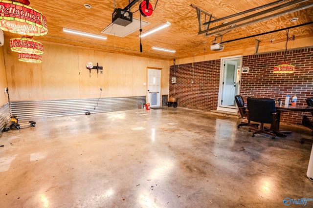 20510 Old Elkmont Road, Athens, AL 35614