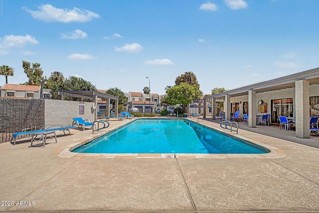2524 S EL PARADISO -- 90, Mesa, AZ 85202