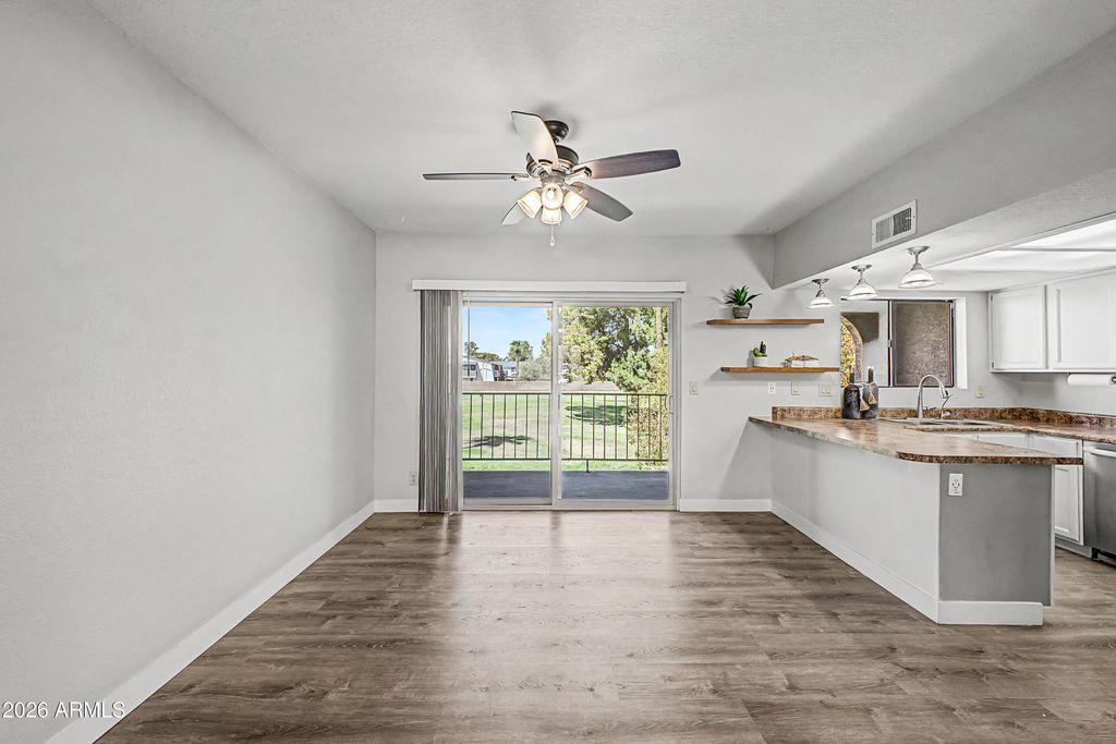 2524 S EL PARADISO -- 90, Mesa, AZ 85202