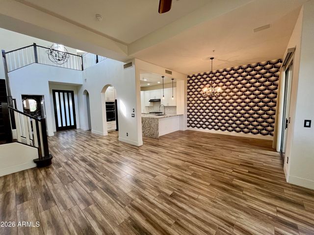 20802 N Grayhawk Drive 1123, Scottsdale, AZ 85255