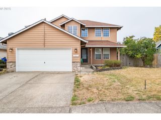 947 MEADOWLARK Pl, Molalla, OR 97038