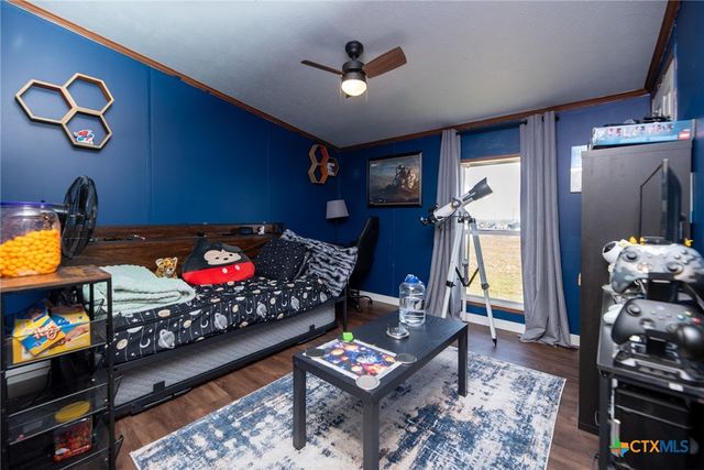 2850 Woodrow Center Road, Kingsbury, TX 78638