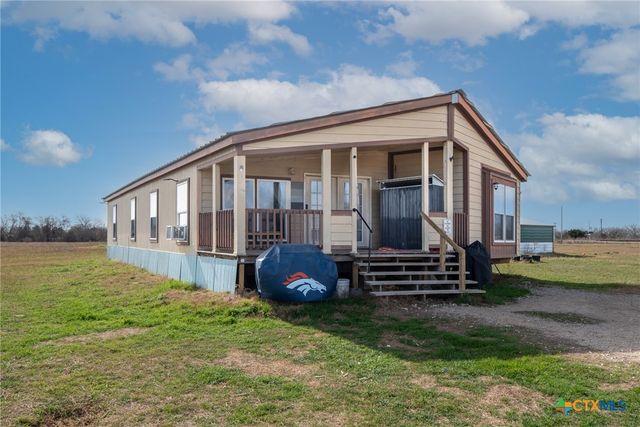 2850 Woodrow Center Road, Kingsbury, TX 78638