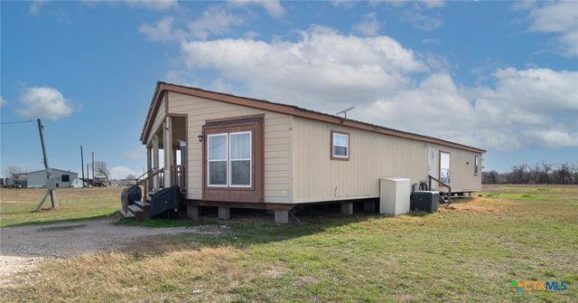 2850 Woodrow Center Road, Kingsbury, TX 78638