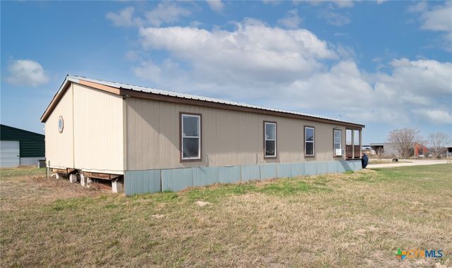 2850 Woodrow Center Road, Kingsbury, TX 78638