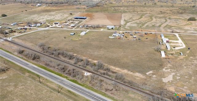 2850 Woodrow Center Road, Kingsbury, TX 78638