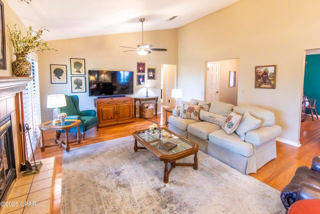 2904 Fairmont Drive, Panama City, FL 32405