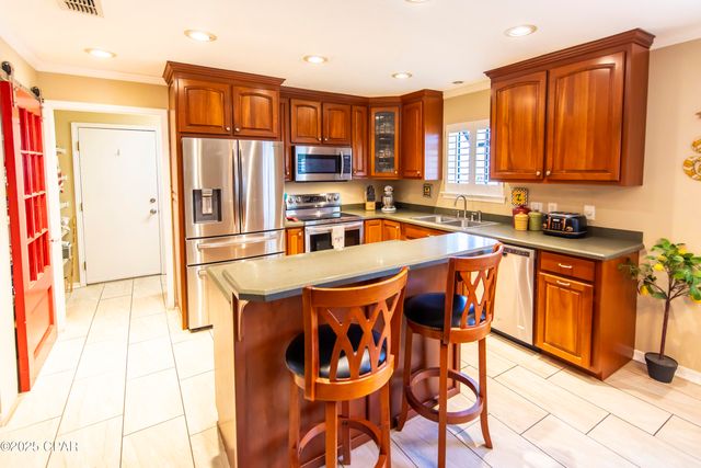 2904 Fairmont Drive, Panama City, FL 32405