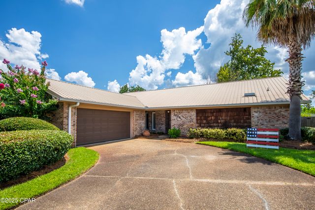 2904 Fairmont Drive, Panama City, FL 32405