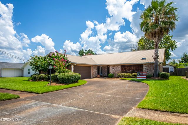 2904 Fairmont Drive, Panama City, FL 32405