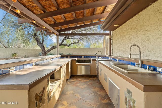 31045 N 48TH Street, Cave Creek, AZ 85331