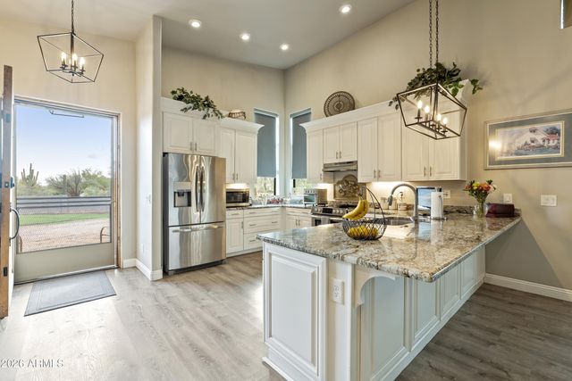 31045 N 48TH Street, Cave Creek, AZ 85331