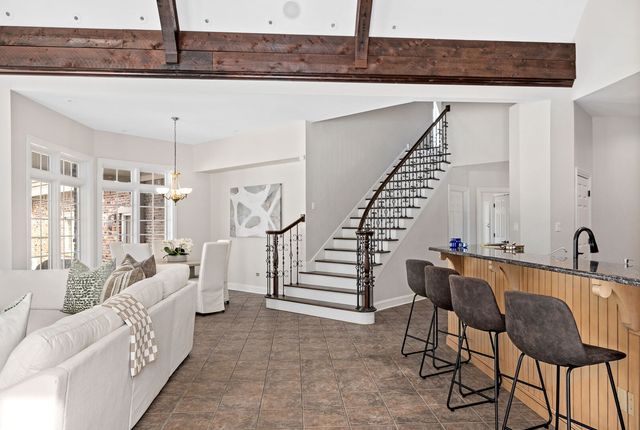 7S460 Donwood Drive, Naperville, IL 60540