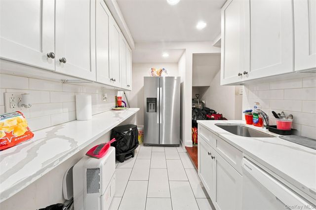 1812 Fowler Avenue 2, Bronx, NY 10462