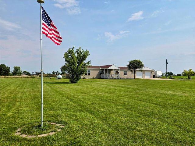 1049 SE 475 RD Road, Knob Noster, MO 65336