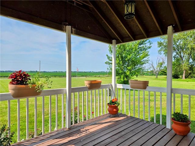 1049 SE 475 RD Road, Knob Noster, MO 65336
