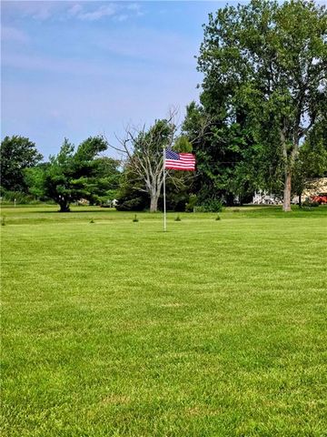 1049 SE 475 RD Road, Knob Noster, MO 65336