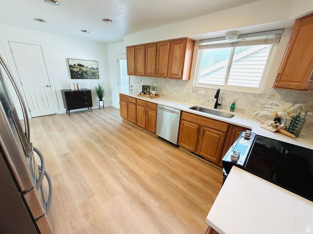 808 W BULLION ST, Murray, UT 84123