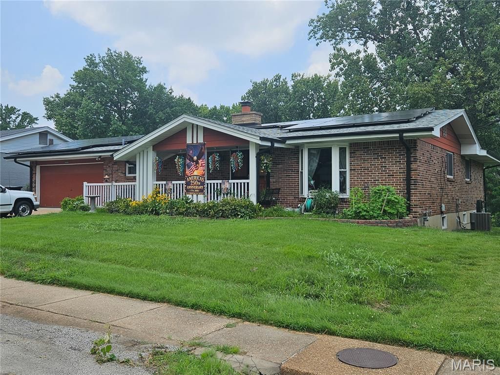 8039 Amherst Avenue, University City, MO 63130