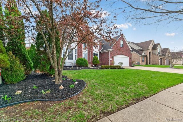 49109 Paloma Drive, Van Buren Charter Township, MI 48111