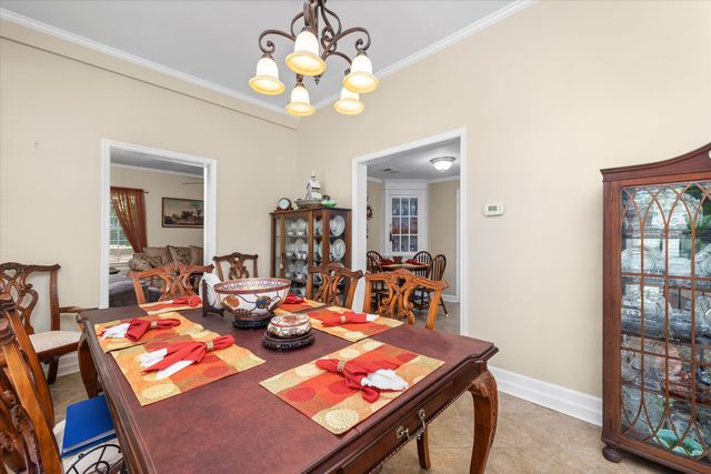 104 Sim St, Washington, GA 30673