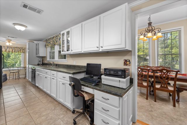 104 Sim St, Washington, GA 30673