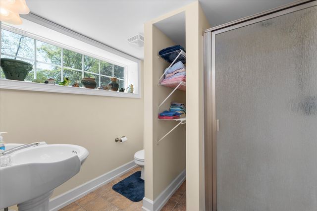 104 Sim St, Washington, GA 30673