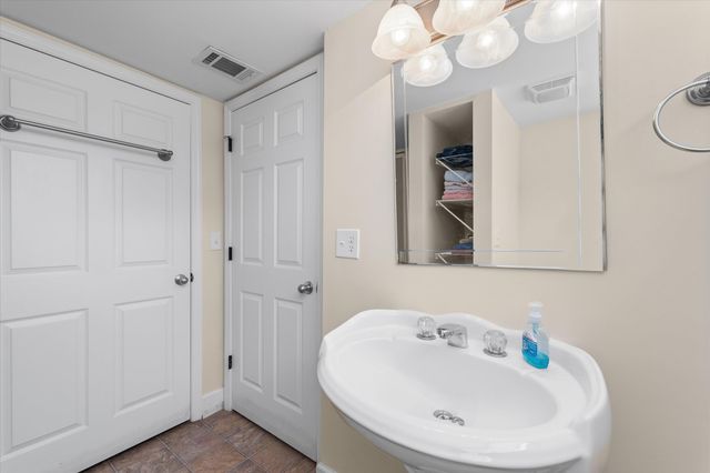 104 Sim St, Washington, GA 30673