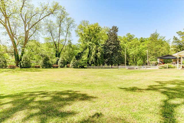 104 Sim St, Washington, GA 30673