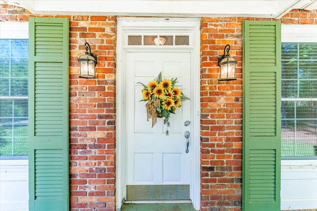 104 Sim St, Washington, GA 30673