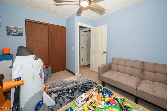 7308 Lake O Springs Avenue NW, North Canton, OH 44720