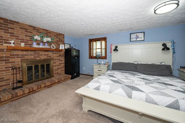 7308 Lake O Springs Avenue NW, North Canton, OH 44720