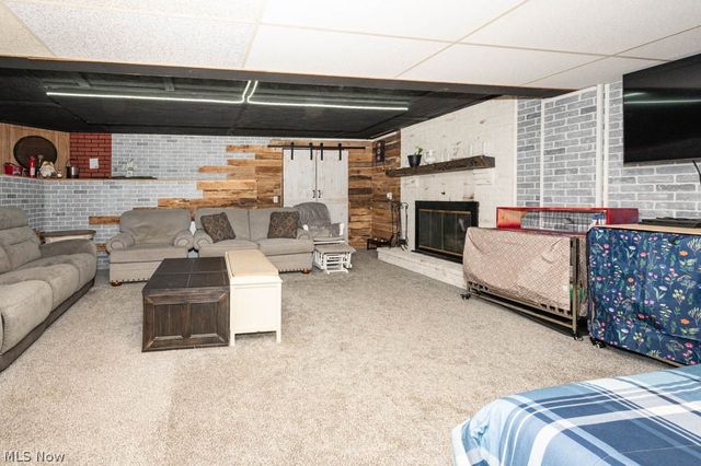 7308 Lake O Springs Avenue NW, North Canton, OH 44720
