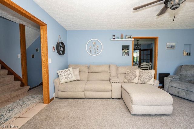 7308 Lake O Springs Avenue NW, North Canton, OH 44720