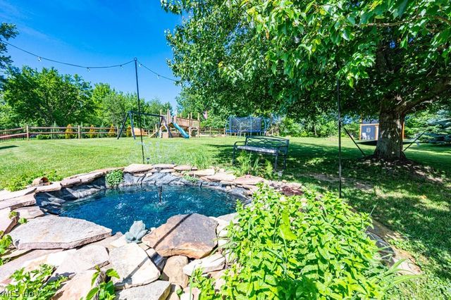 7308 Lake O Springs Avenue NW, North Canton, OH 44720