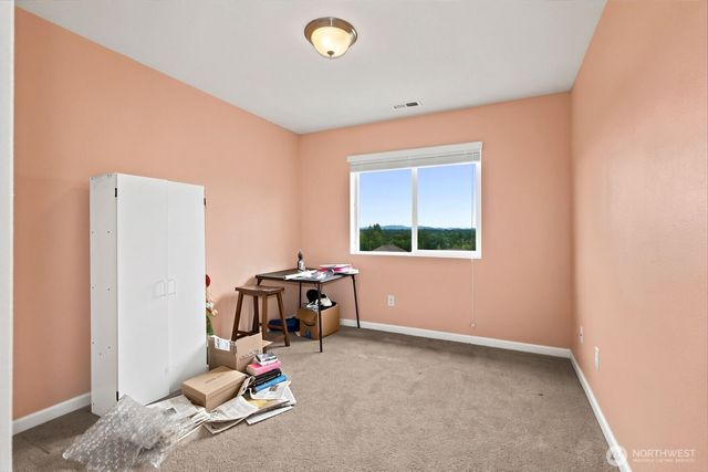 2805 Fiddleback Street NE, Lacey, WA 98516