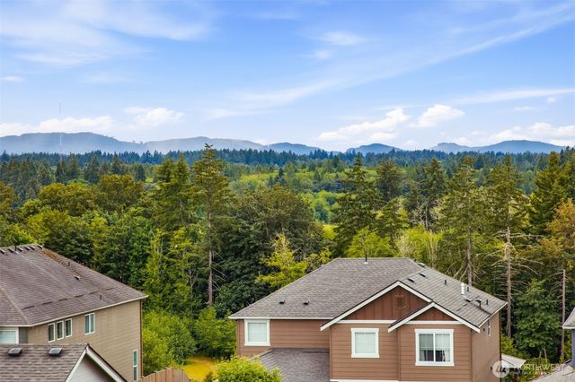 2805 Fiddleback Street NE, Lacey, WA 98516